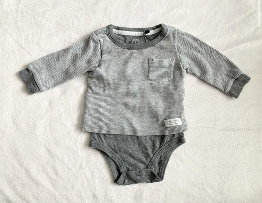 Carters | Waffle LS onesie | 6m