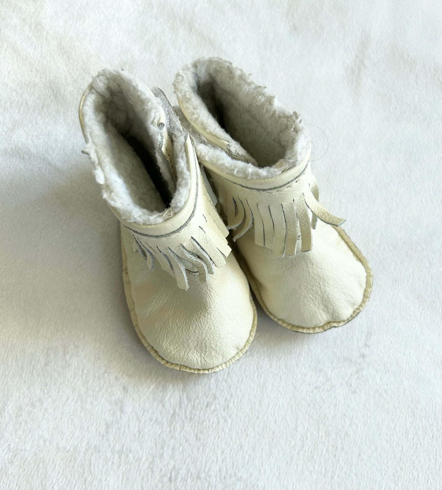 Unbranded | baby booties | 1Y