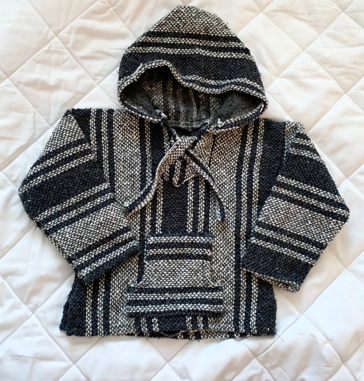 Unbranded | Poncho Hoodie | 4T