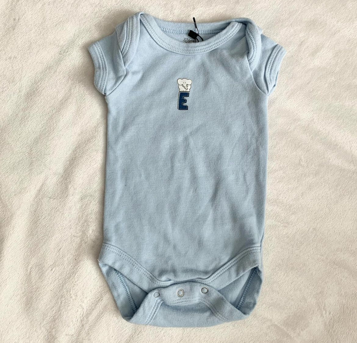 Small wonders | E Elephant onesie | 3m